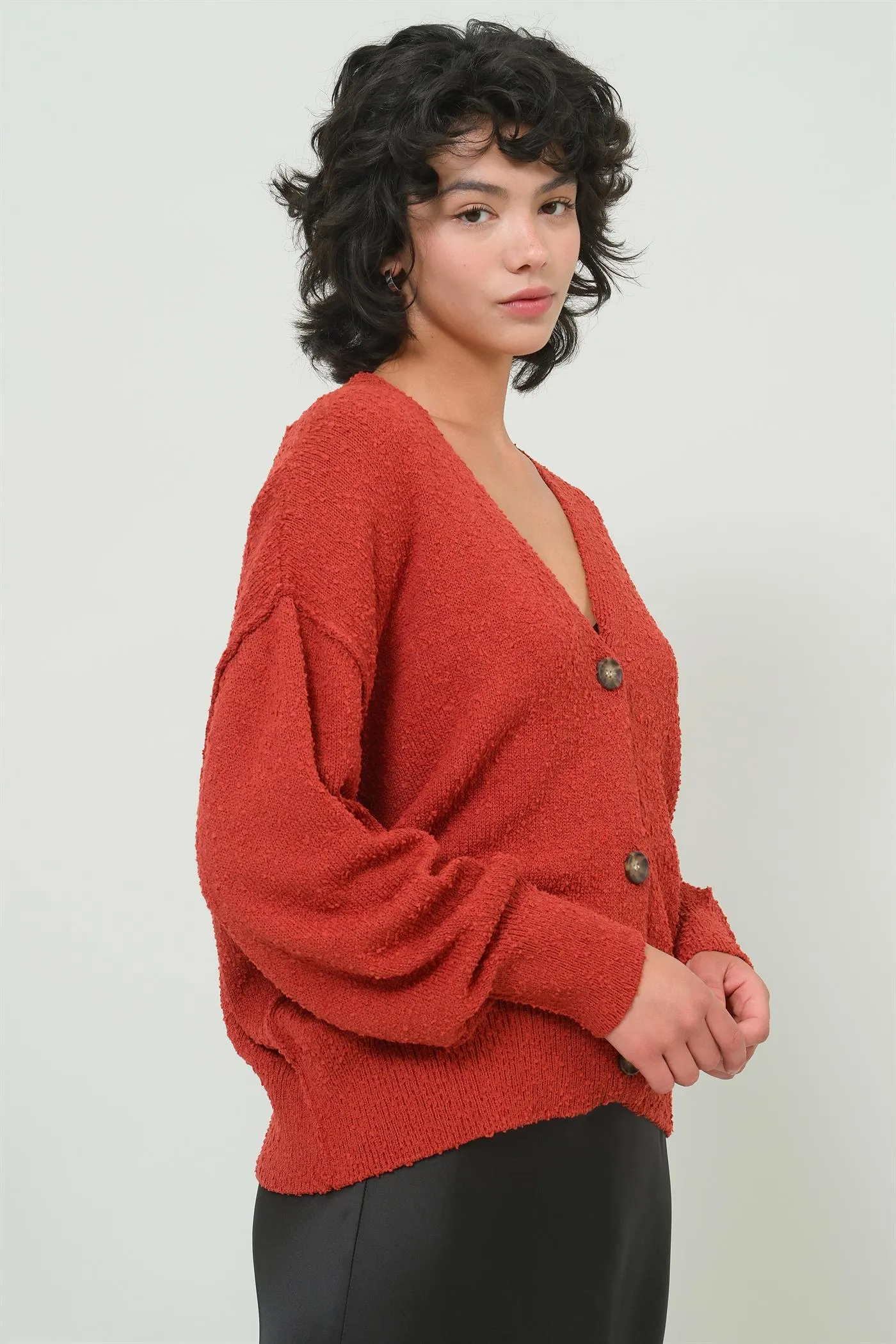 DZ25A044-Button-Up Closures Cardigan Sweater