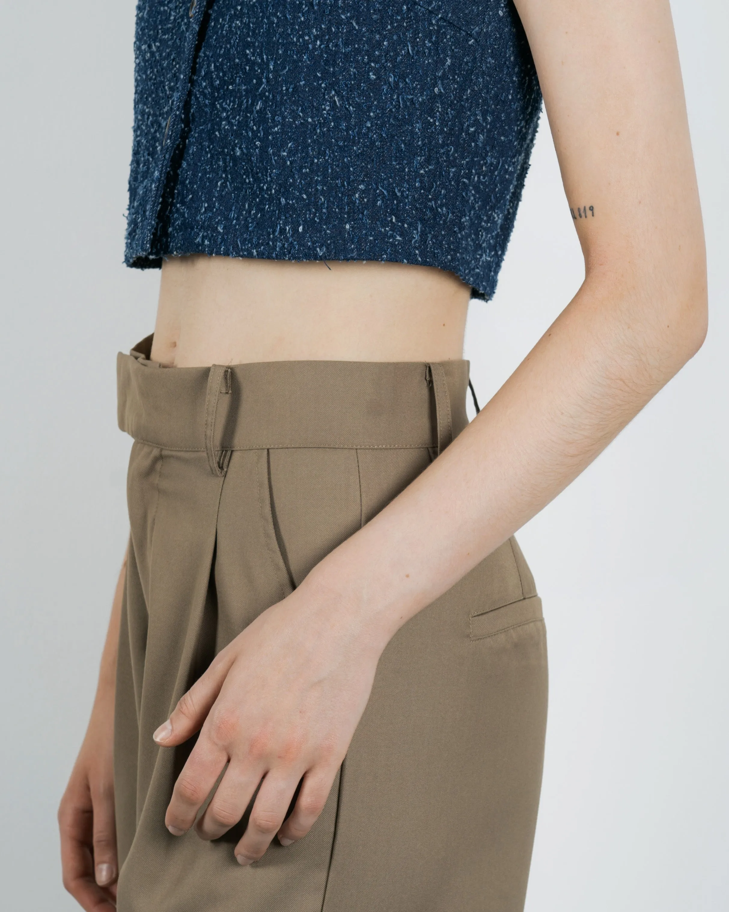 High Waist Pleated Trousers (Khaki)