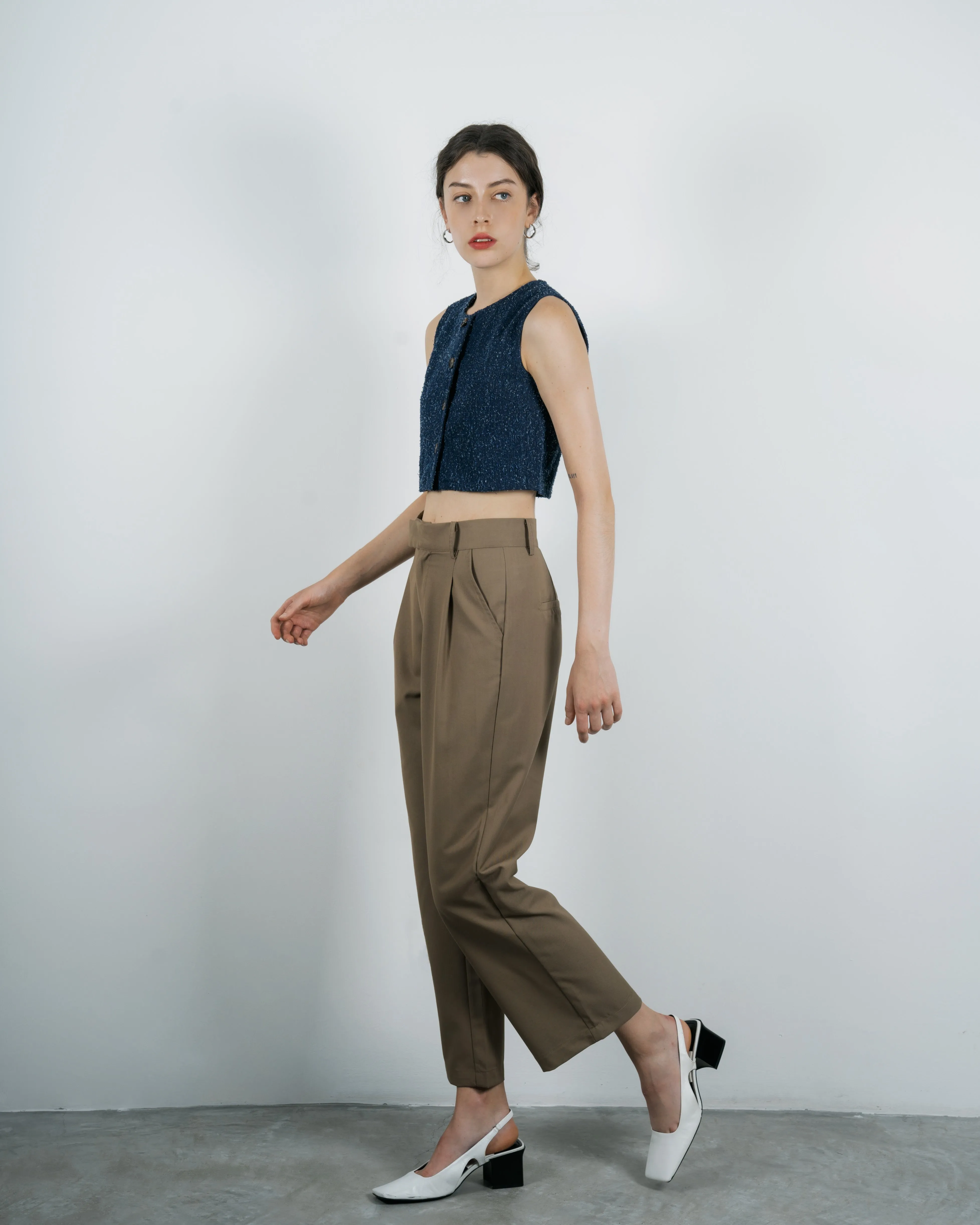 High Waist Pleated Trousers (Khaki)