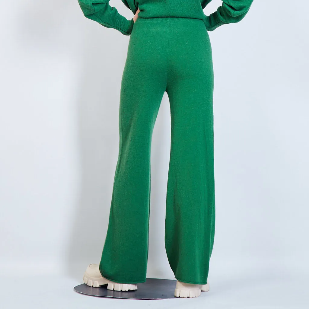 High-waisted wide leg trousers in solid color wholesale