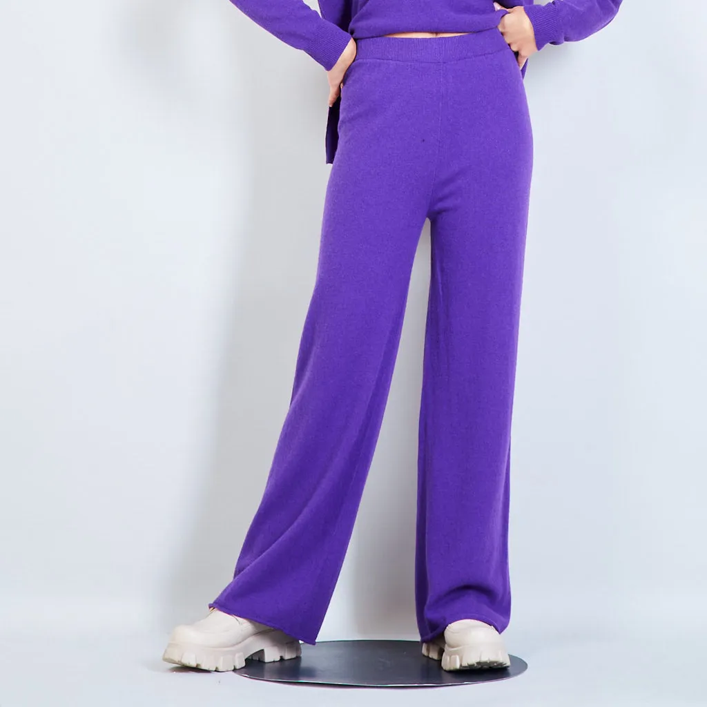 High-waisted wide leg trousers in solid color wholesale