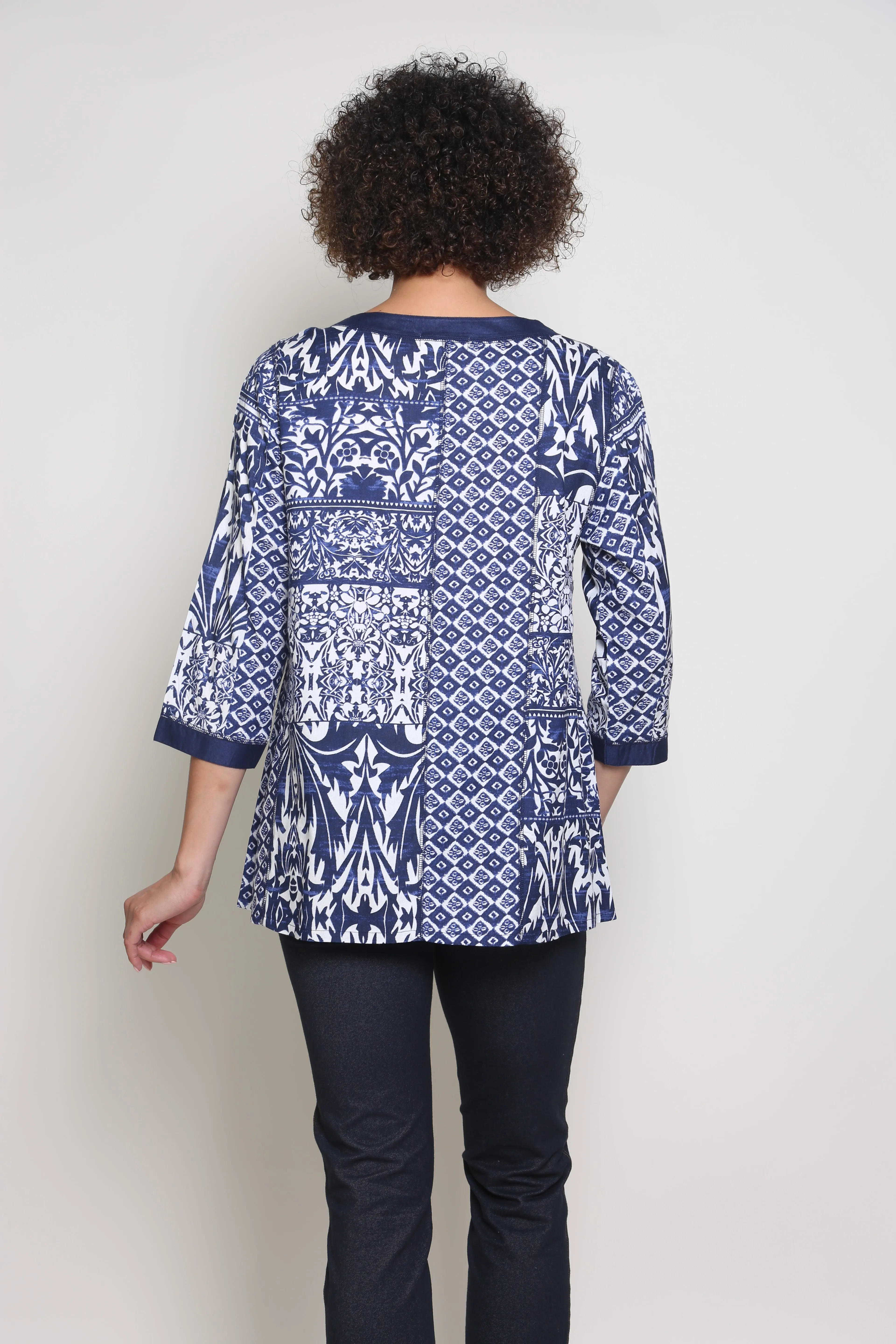 La Cera Plus Size Navy Mosaic Tile Print Top