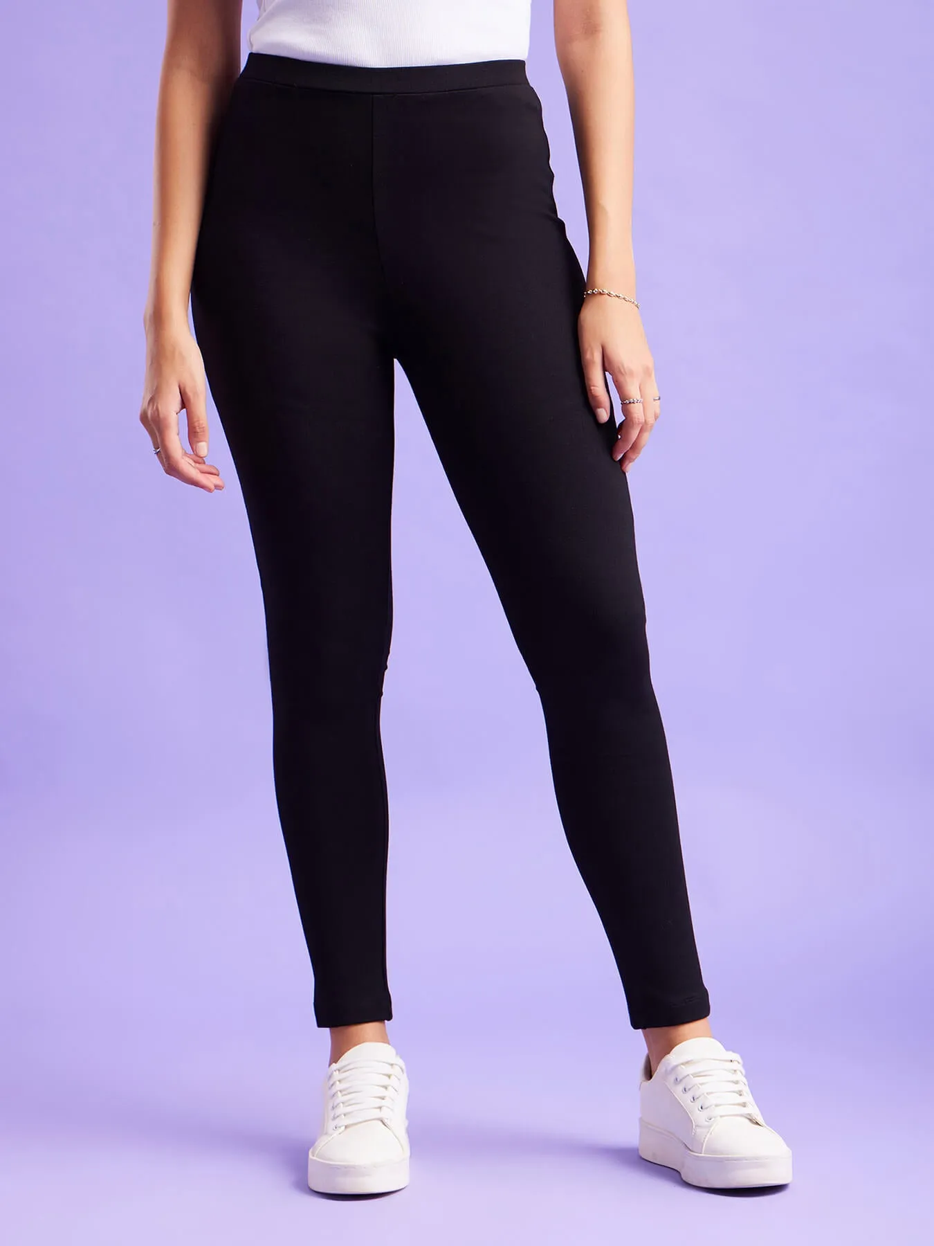 LivIn Air Leggings - Black