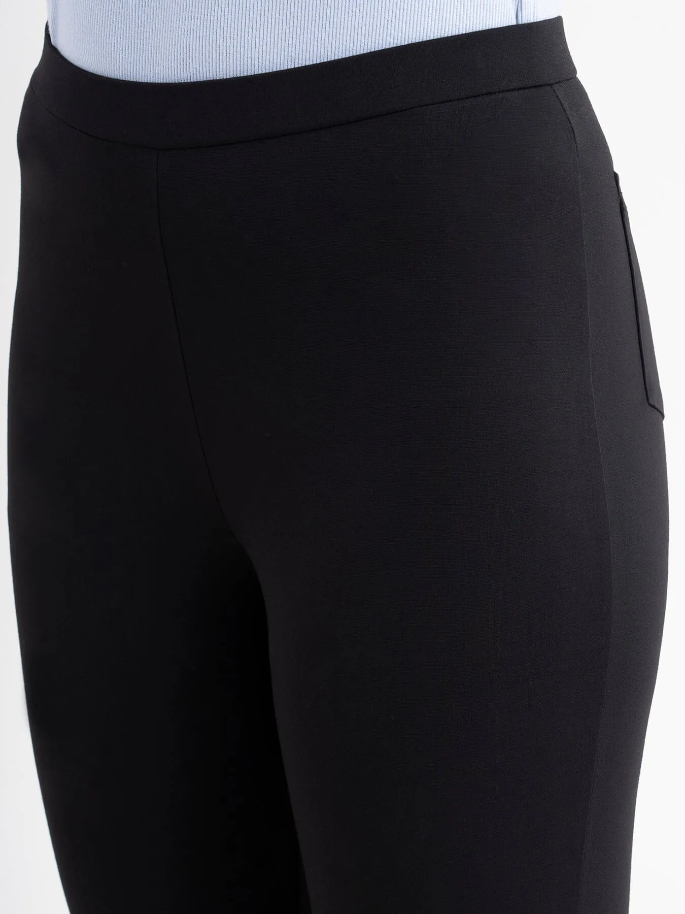 LivIn Air Leggings - Black