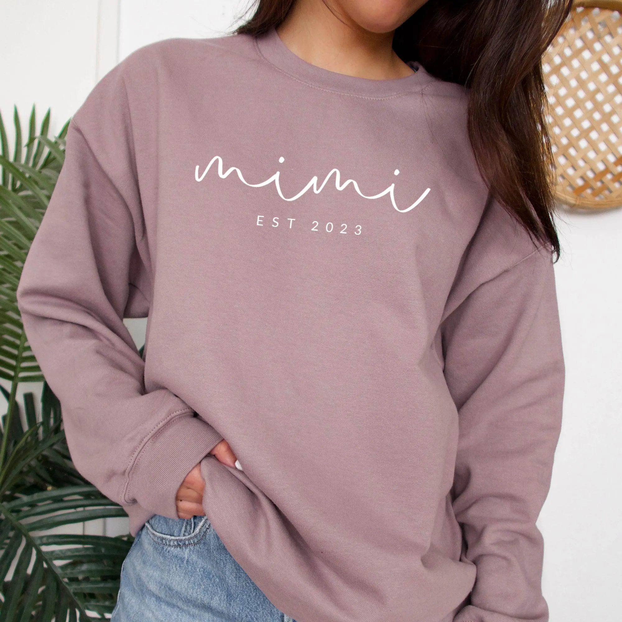 Mimi Grandma Custom Est 2022 Est 2023 Classic Soft Sweatshirt