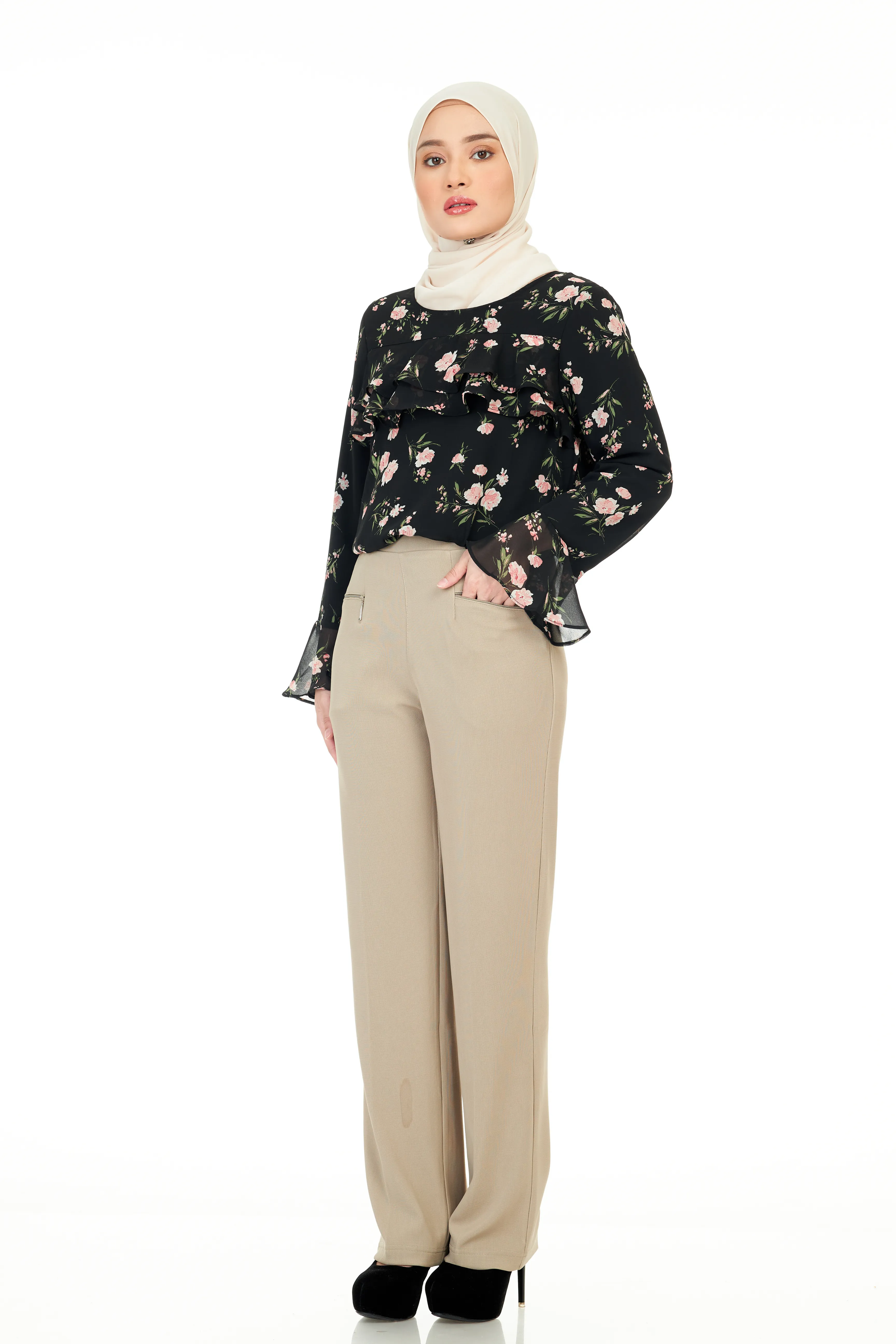 Plain Pants with Zipper Pocket - Khaki