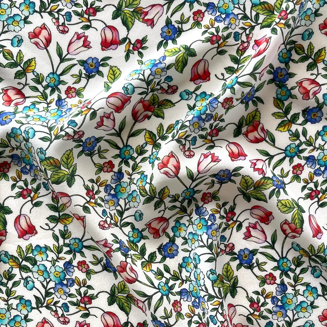 Sweet Ditzy Posies Airy Silk Crepe de Chine (Made in Italy)